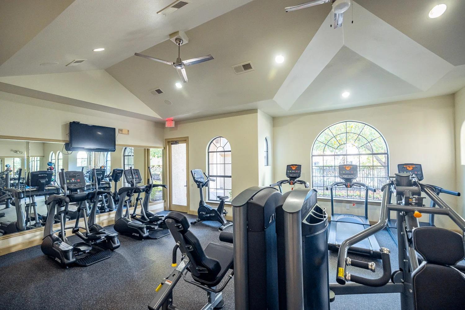 12800 Center Lake Dr # 00132, Austin, TX 78753