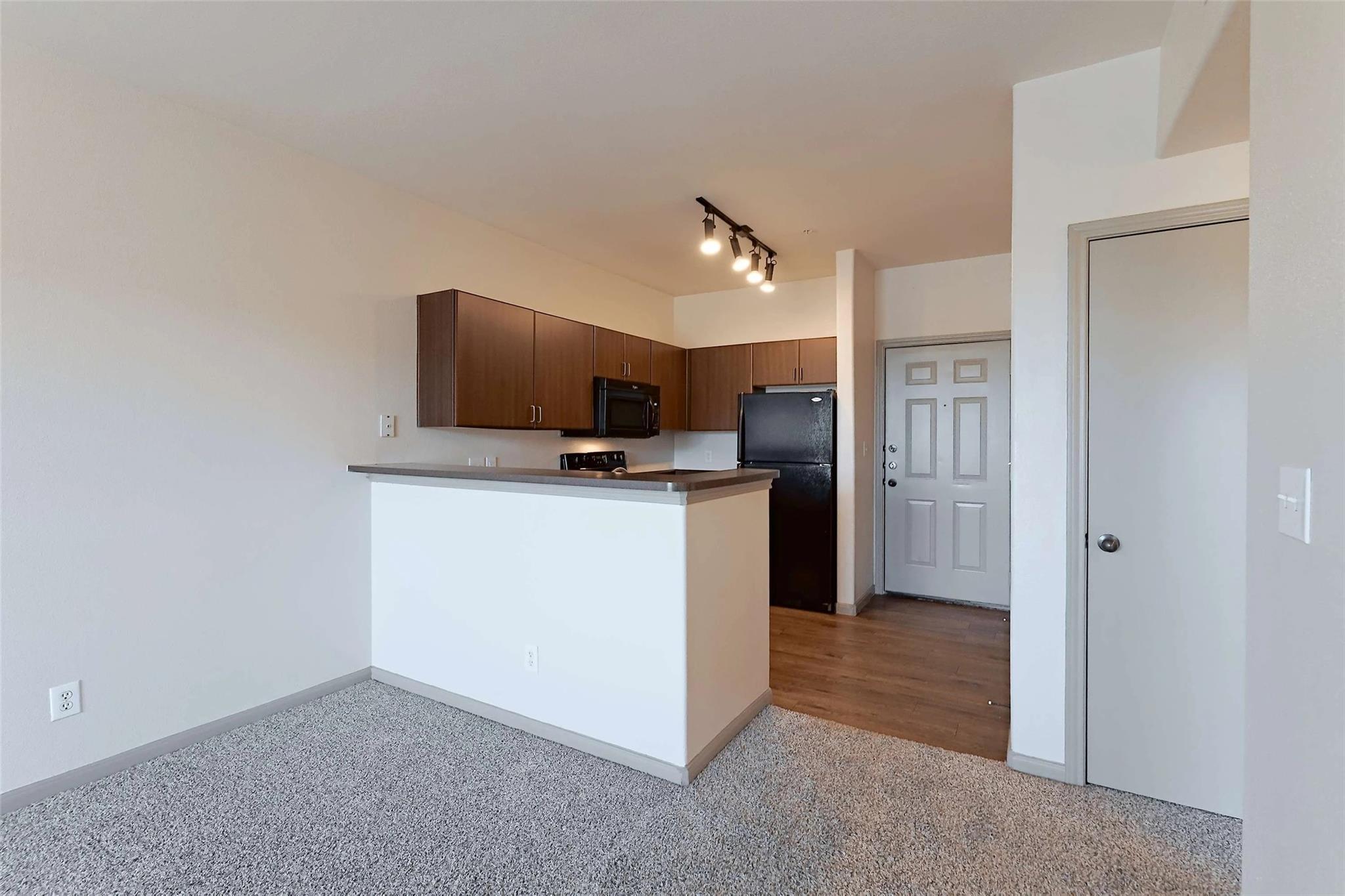 12800 Center Lake Dr # 00138, Austin, TX 78753