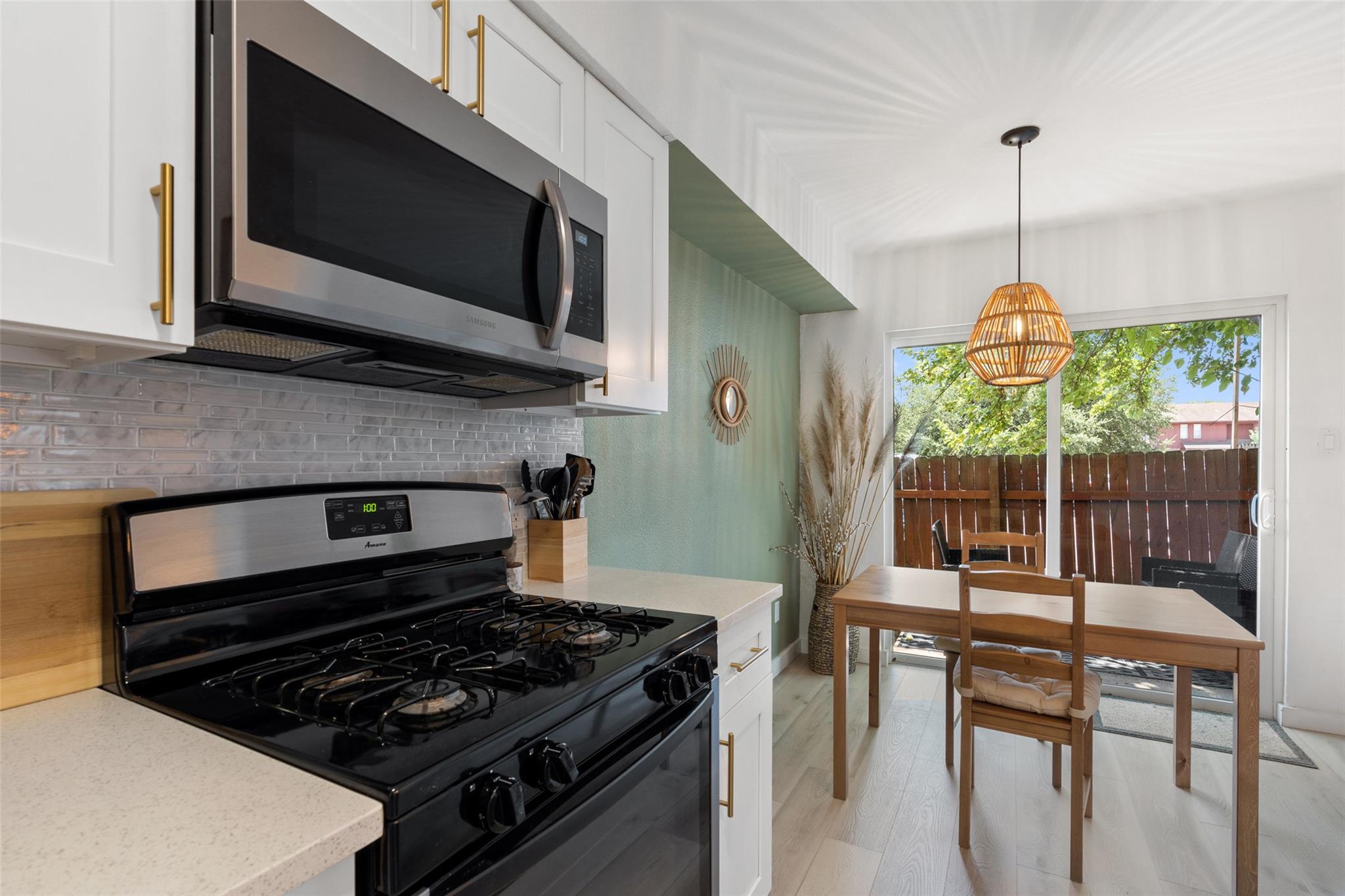 1307 Southport Dr # B, Austin, TX 78704