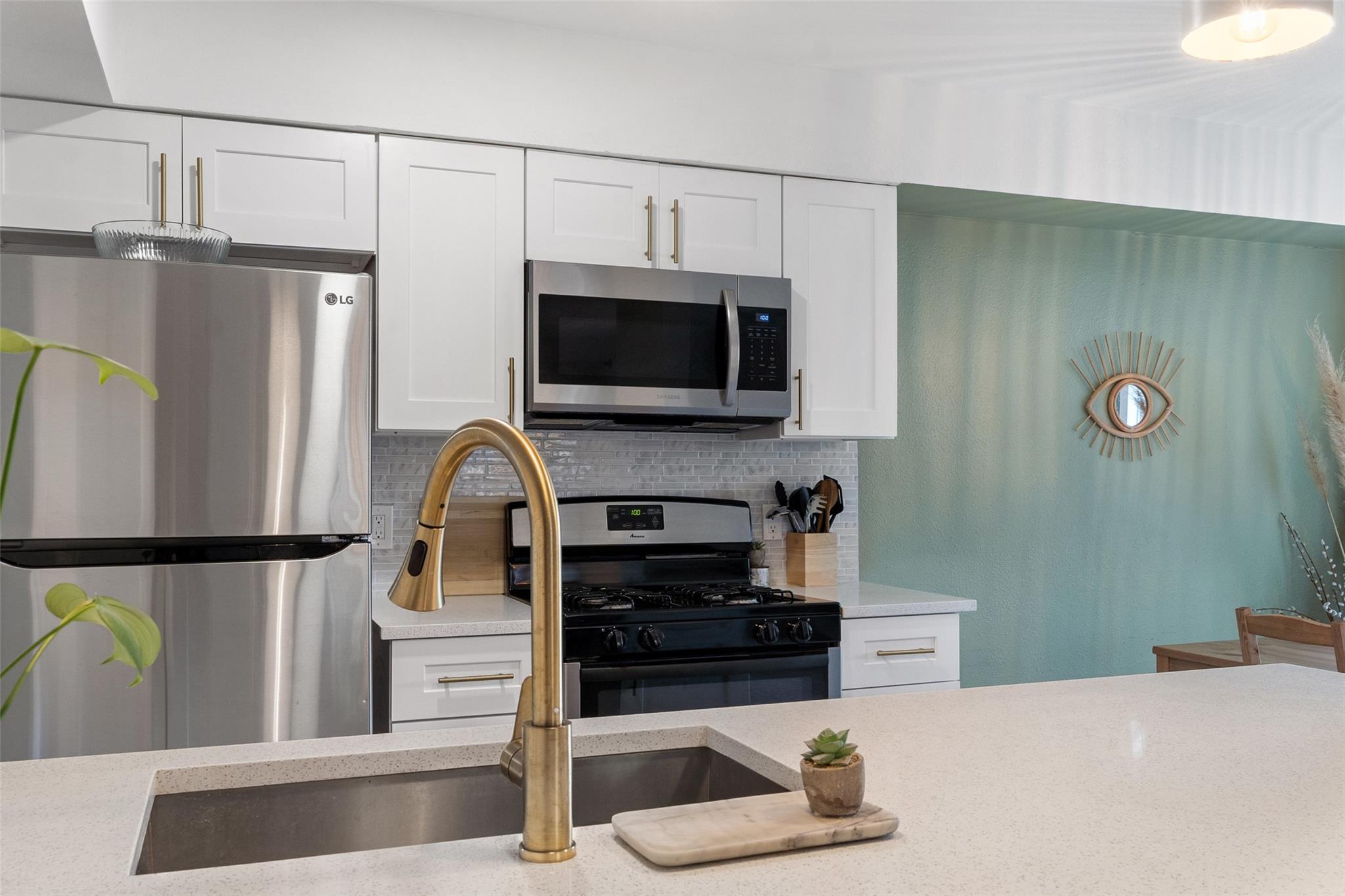 1307 Southport Dr # B, Austin, TX 78704