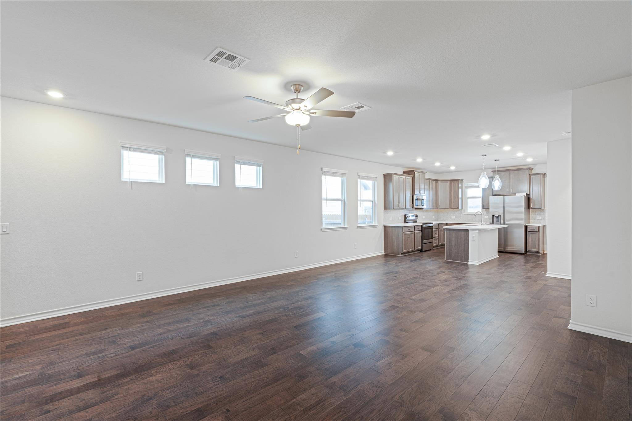 172 Breccia Trl, Liberty Hill, TX 78642