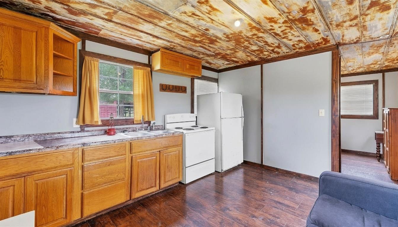 2387 State Highway 304, Gonzales, TX 78629