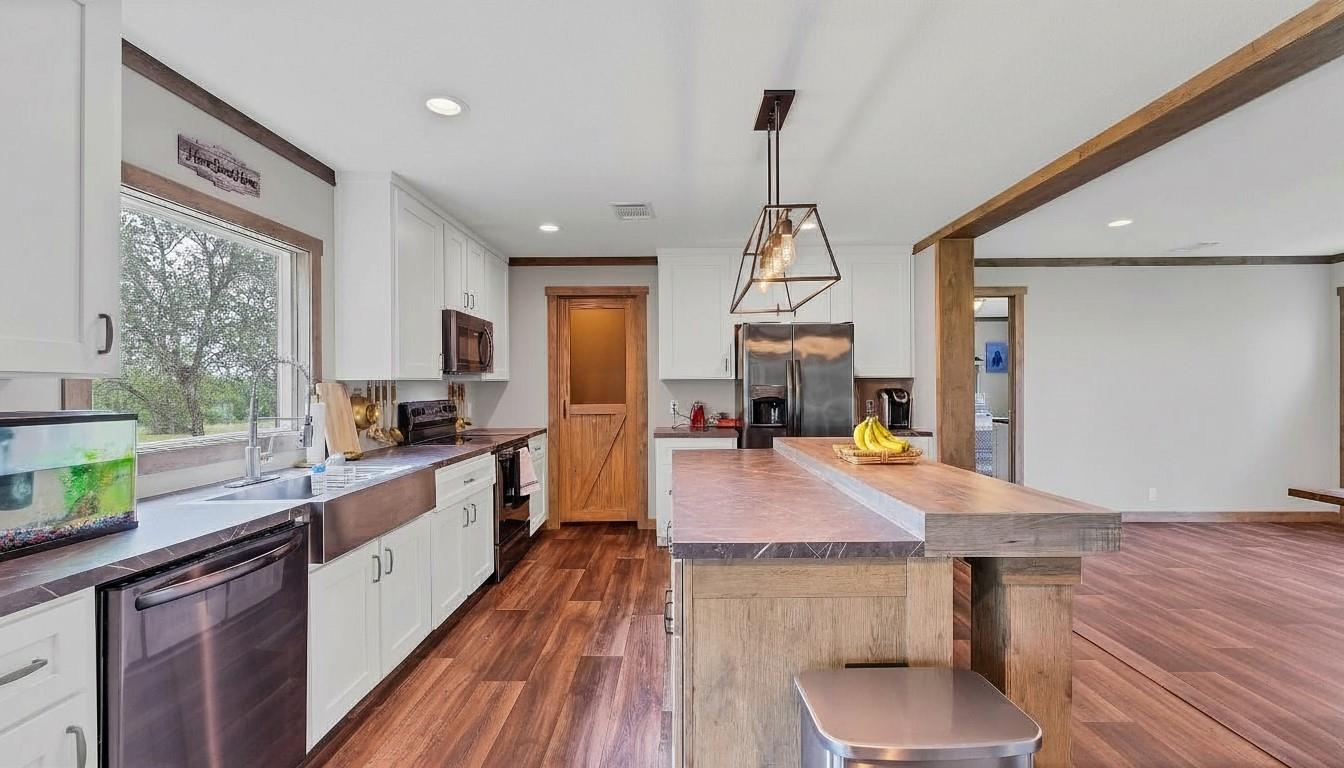 2387 State Highway 304, Gonzales, TX 78629