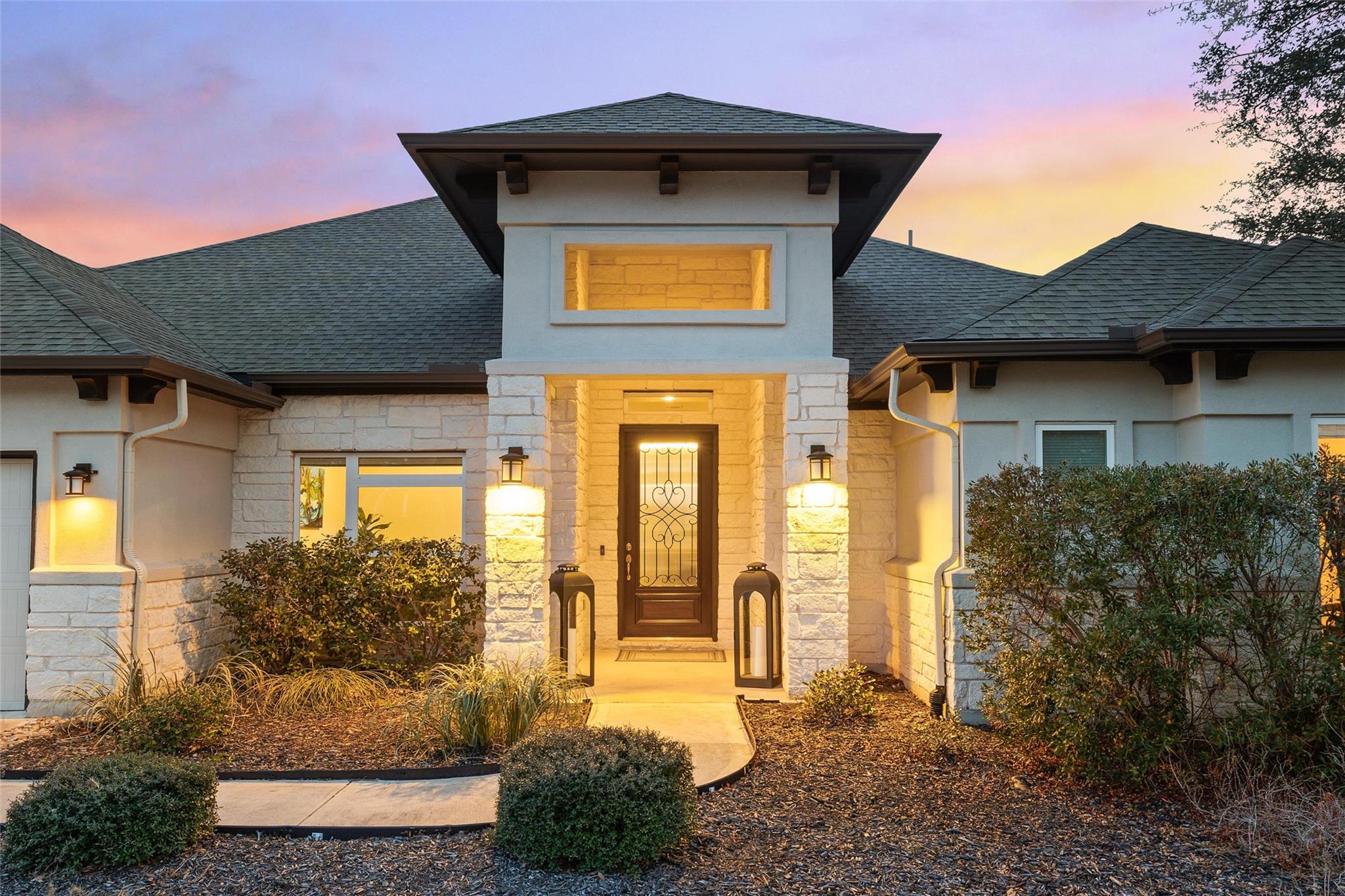 479 Crosswater Ln, Dripping Springs, TX 78620