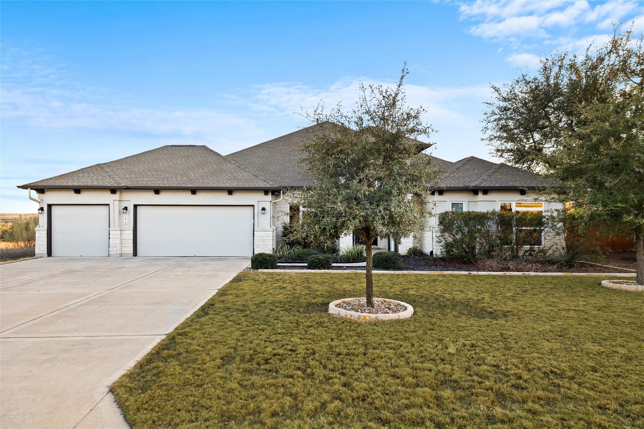 479 Crosswater Ln, Dripping Springs, TX 78620