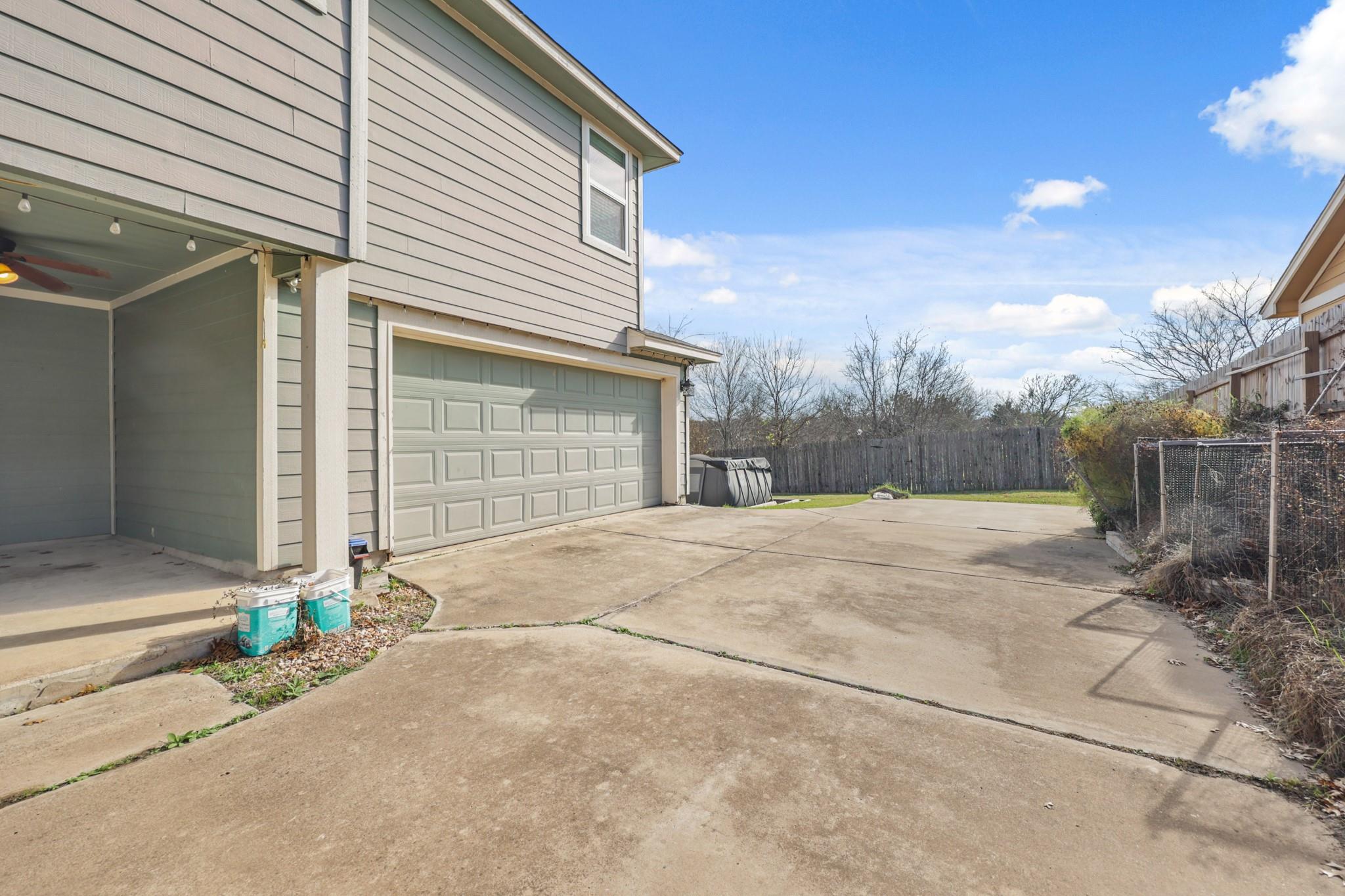 17737 Golden Valley Dr, Manor, TX 78653