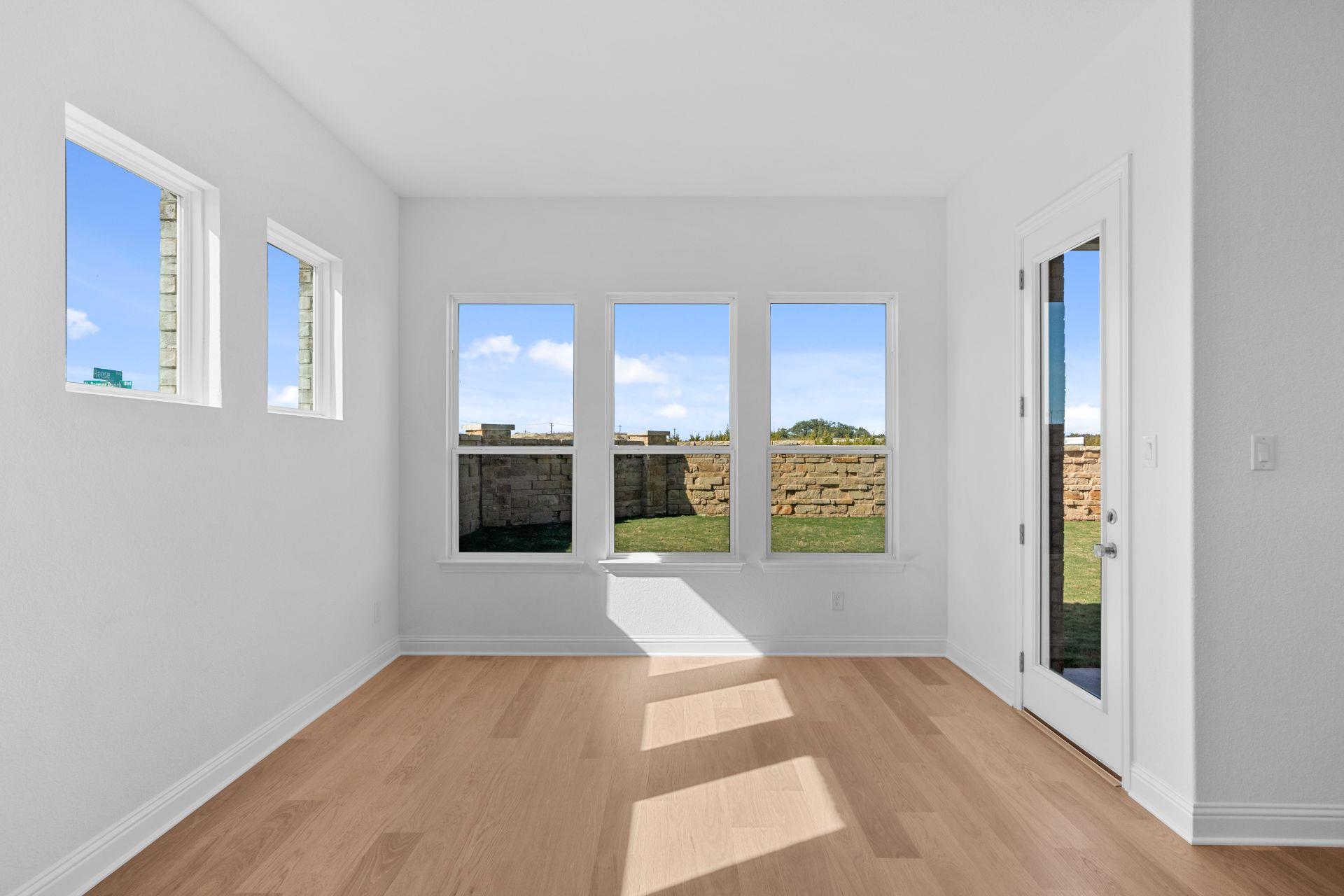 1001 Ellensburg Dr, Georgetown, TX 78633