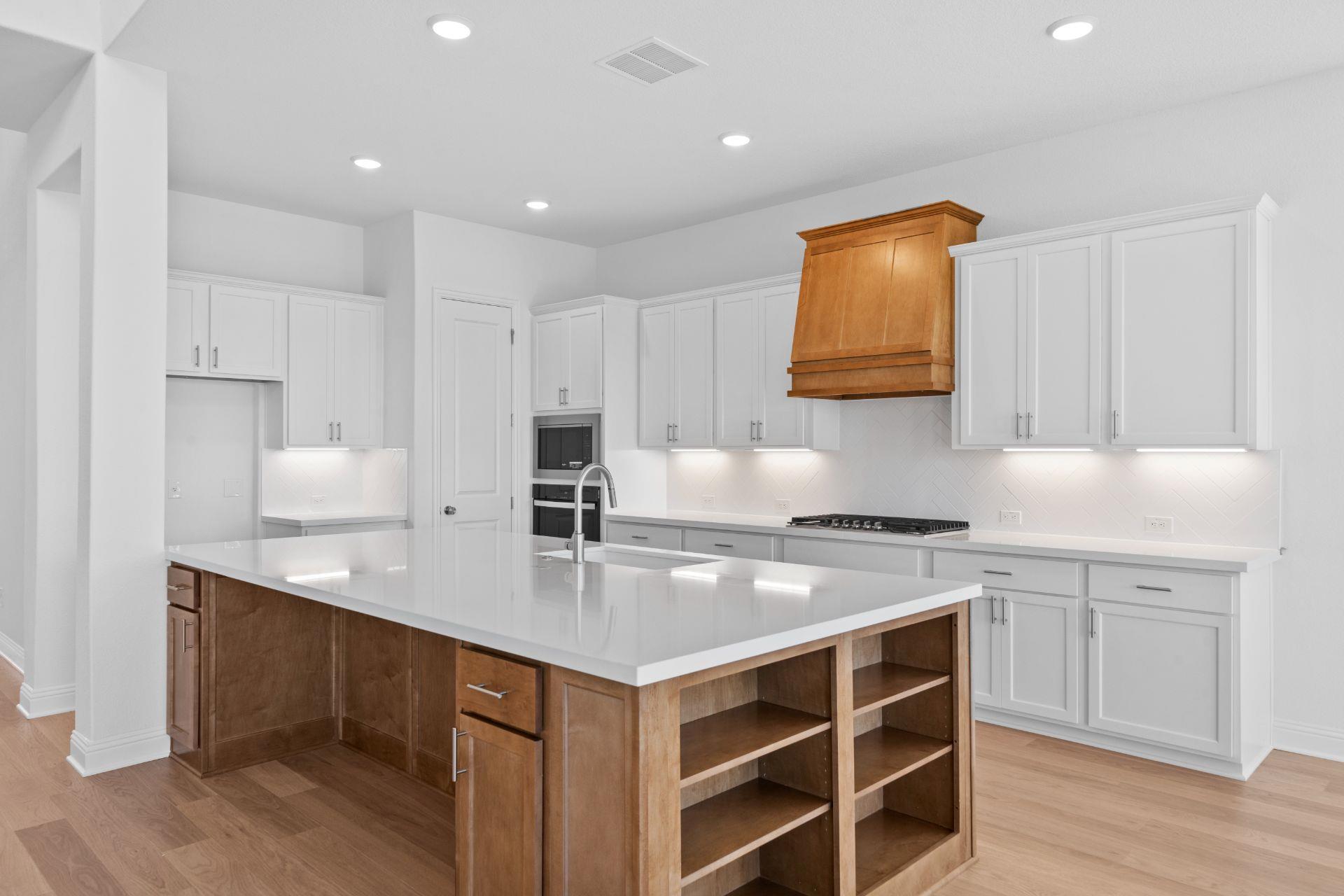 1001 Ellensburg Dr, Georgetown, TX 78633