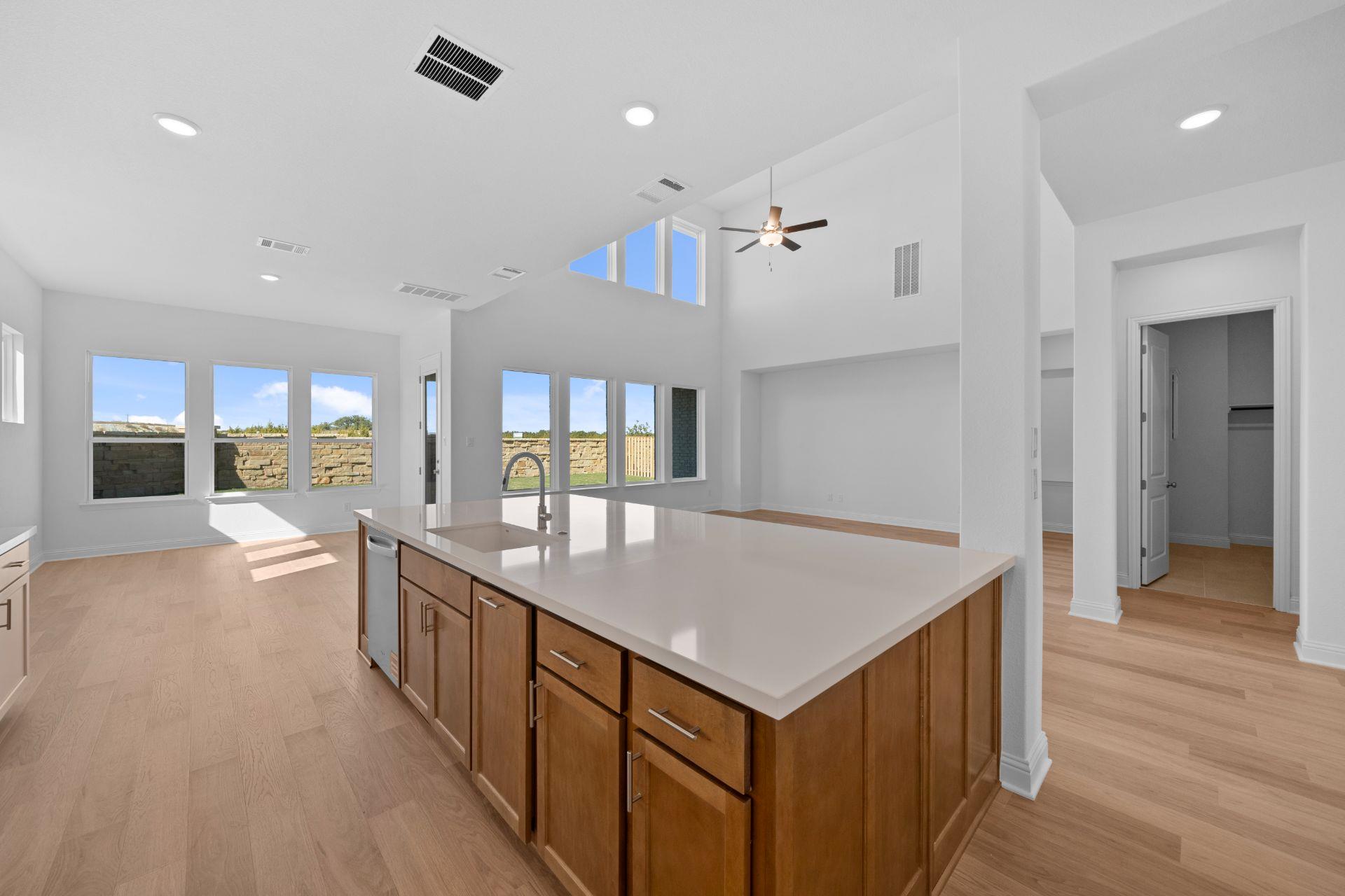 1001 Ellensburg Dr, Georgetown, TX 78633