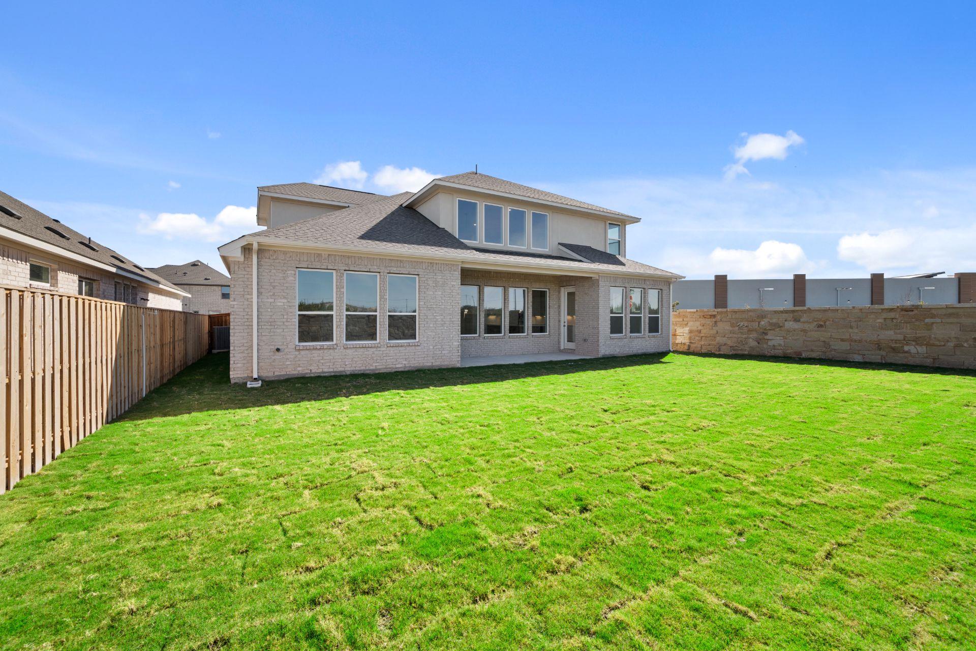 1001 Ellensburg Dr, Georgetown, TX 78633