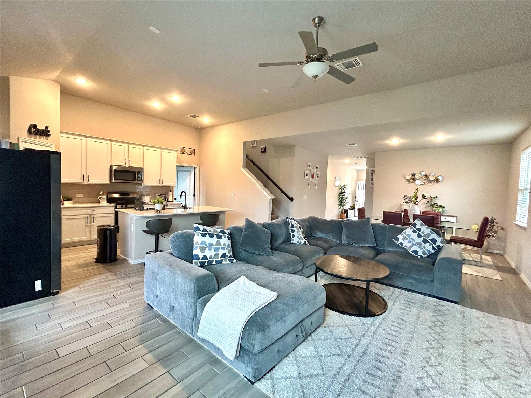 115 Forsythia Trl, Bastrop, TX 78602