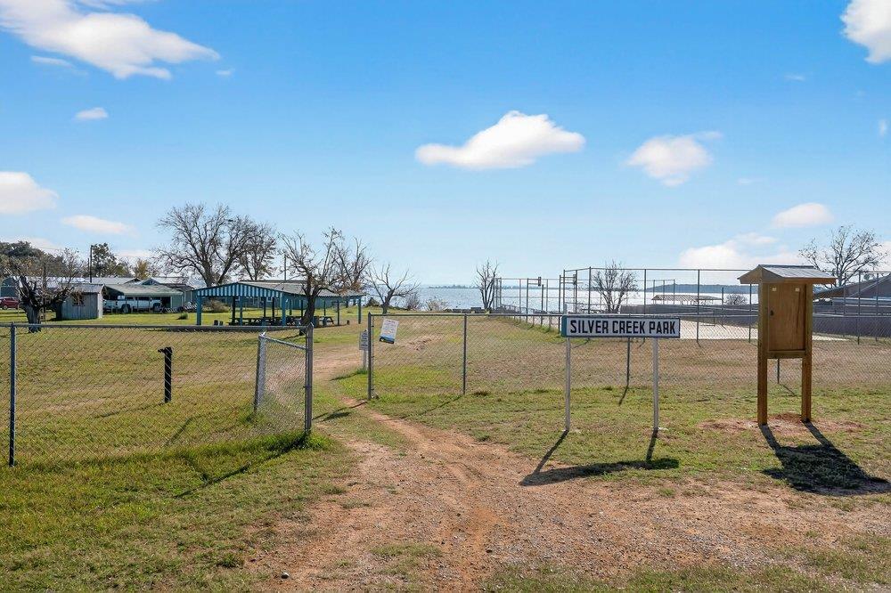 108 Monte Vista Dr, Burnet, TX 78611