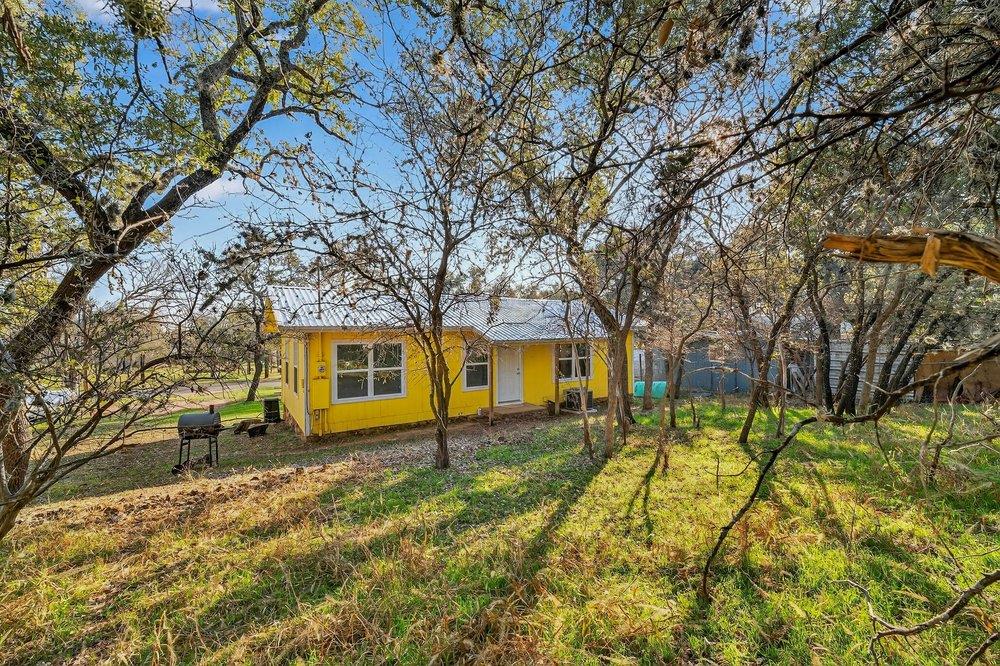 108 Monte Vista Dr, Burnet, TX 78611