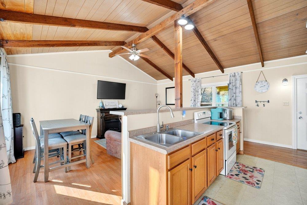 108 Monte Vista Dr, Burnet, TX 78611