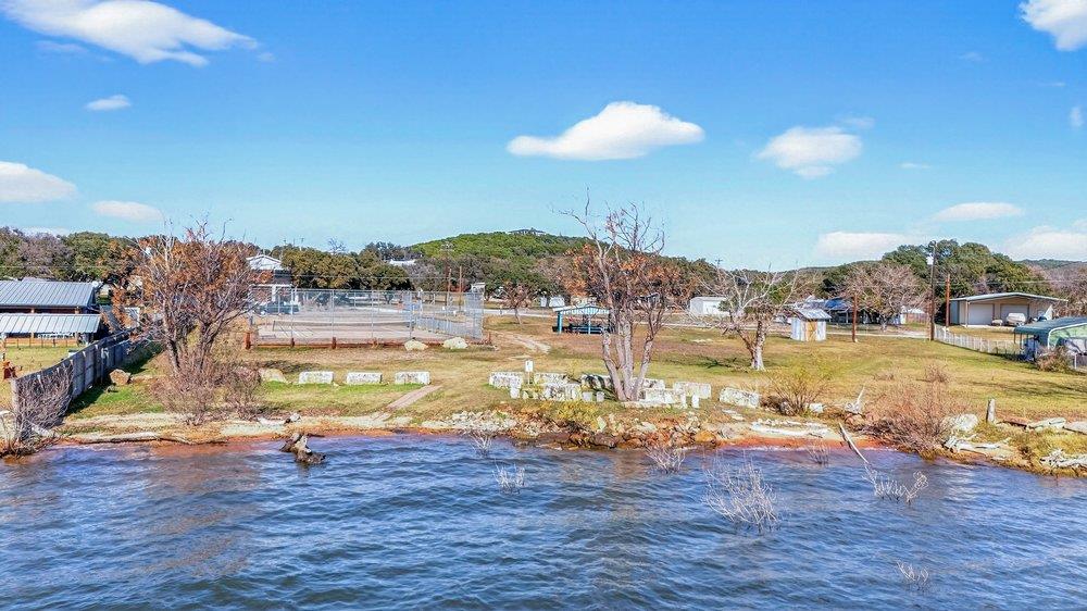 108 Monte Vista Dr, Burnet, TX 78611