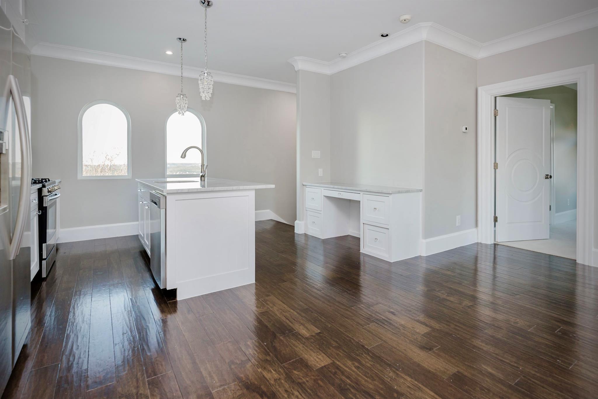 2204 Canonero Dr, Austin, TX 78746