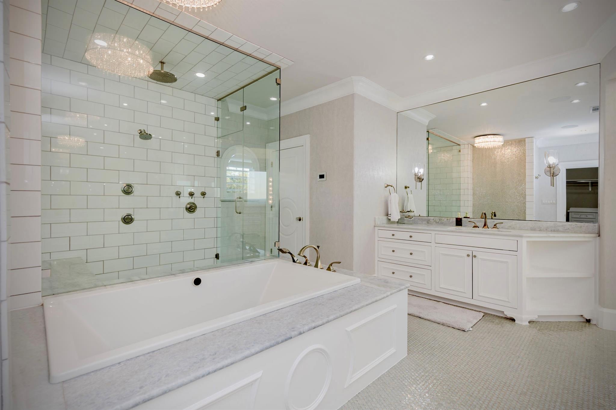 2204 Canonero Dr, Austin, TX 78746