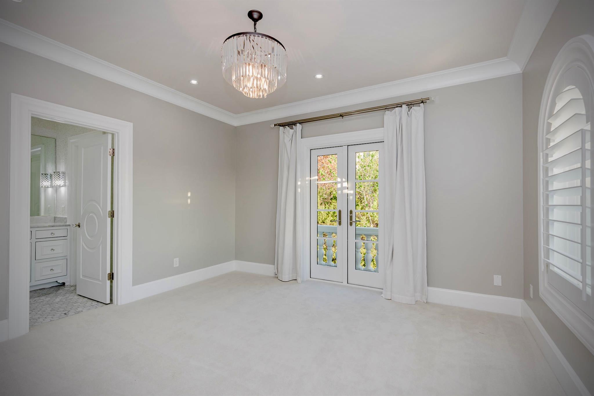 2204 Canonero Dr, Austin, TX 78746