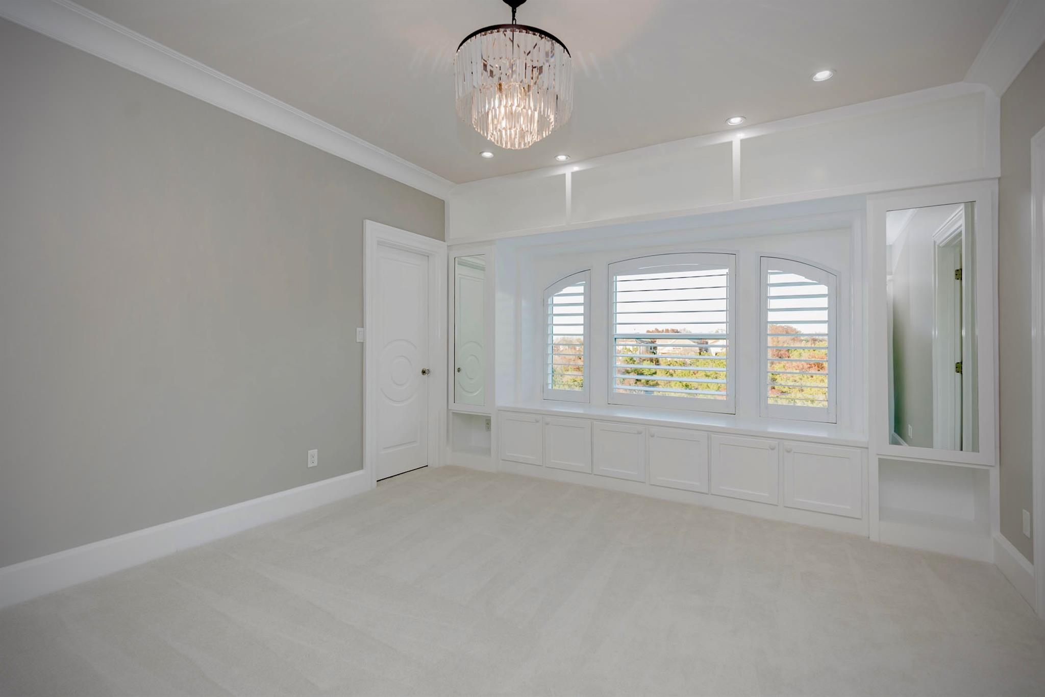 2204 Canonero Dr, Austin, TX 78746