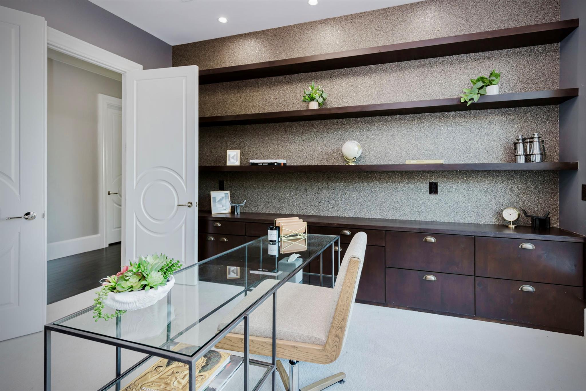 2204 Canonero Dr, Austin, TX 78746