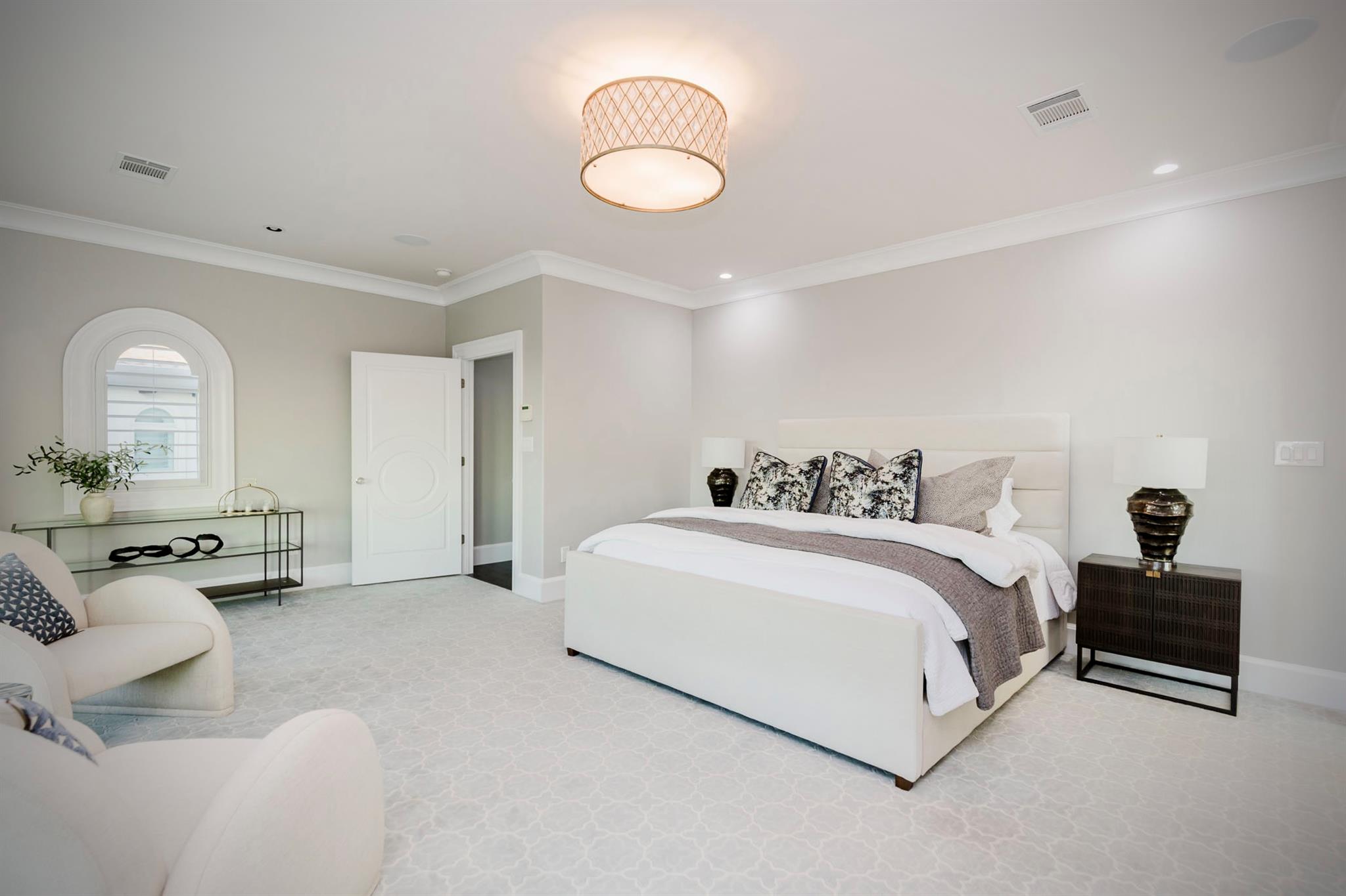 2204 Canonero Dr, Austin, TX 78746