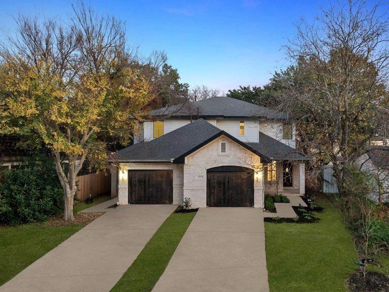 2009 Winsted Ln # B, Austin, TX 78703