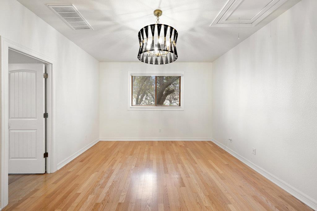 2009 Winsted Ln # B, Austin, TX 78703