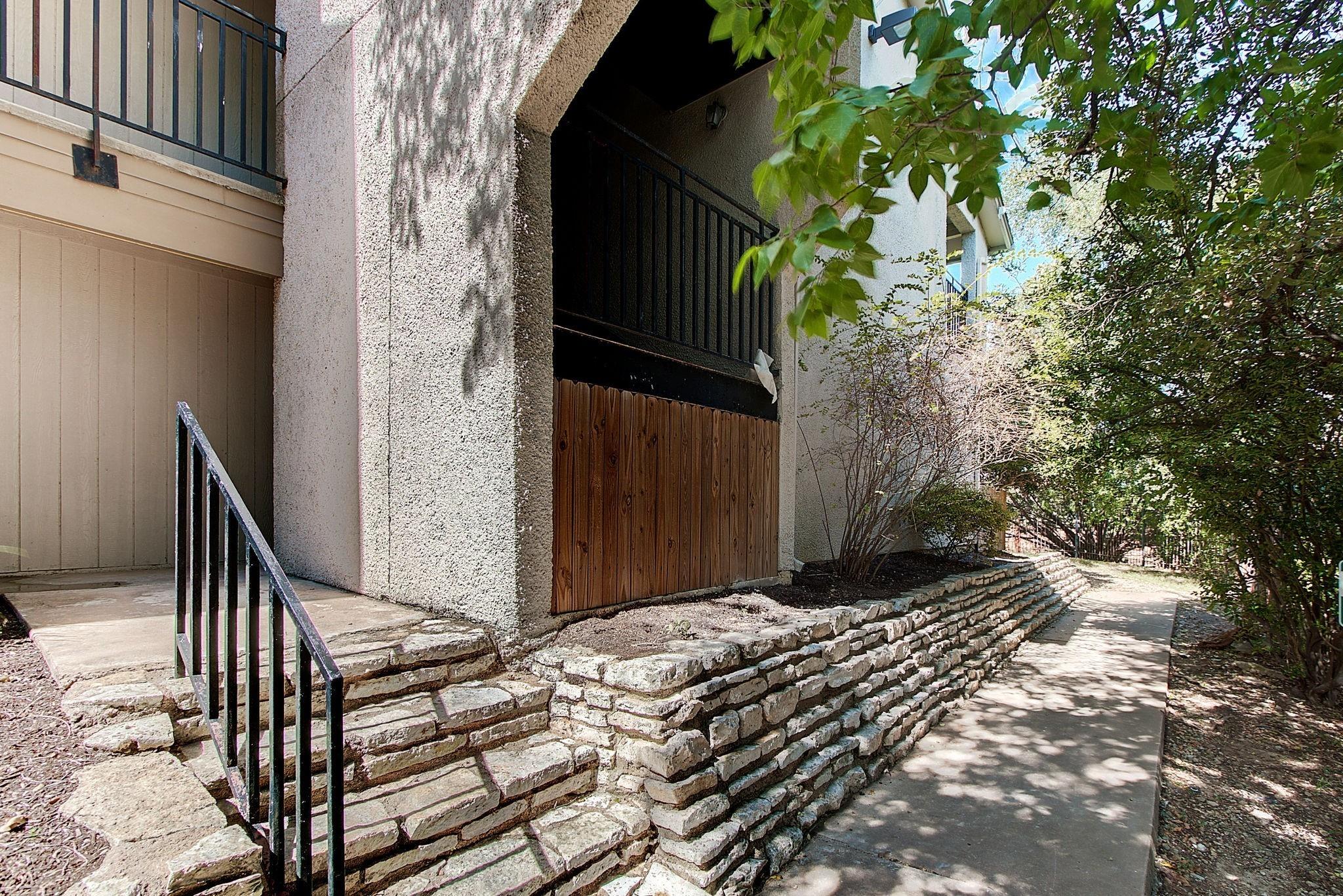 6910 Hart Ln # 408, Austin, TX 78731