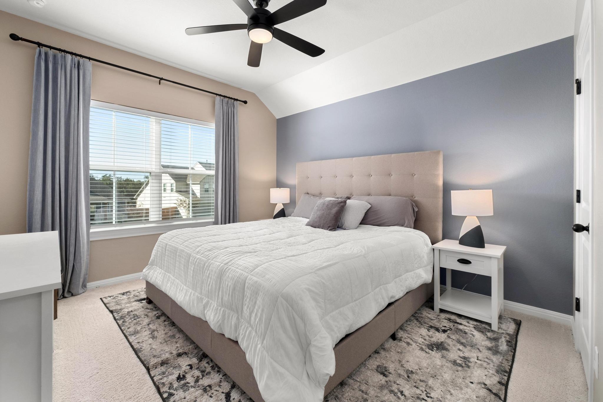 1954 Headwaters Blvd, Dripping Springs, TX 78620