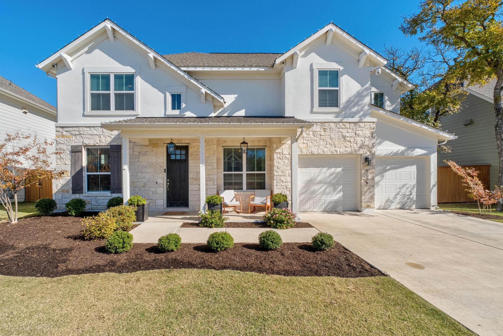 1954 Headwaters Blvd, Dripping Springs, TX 78620