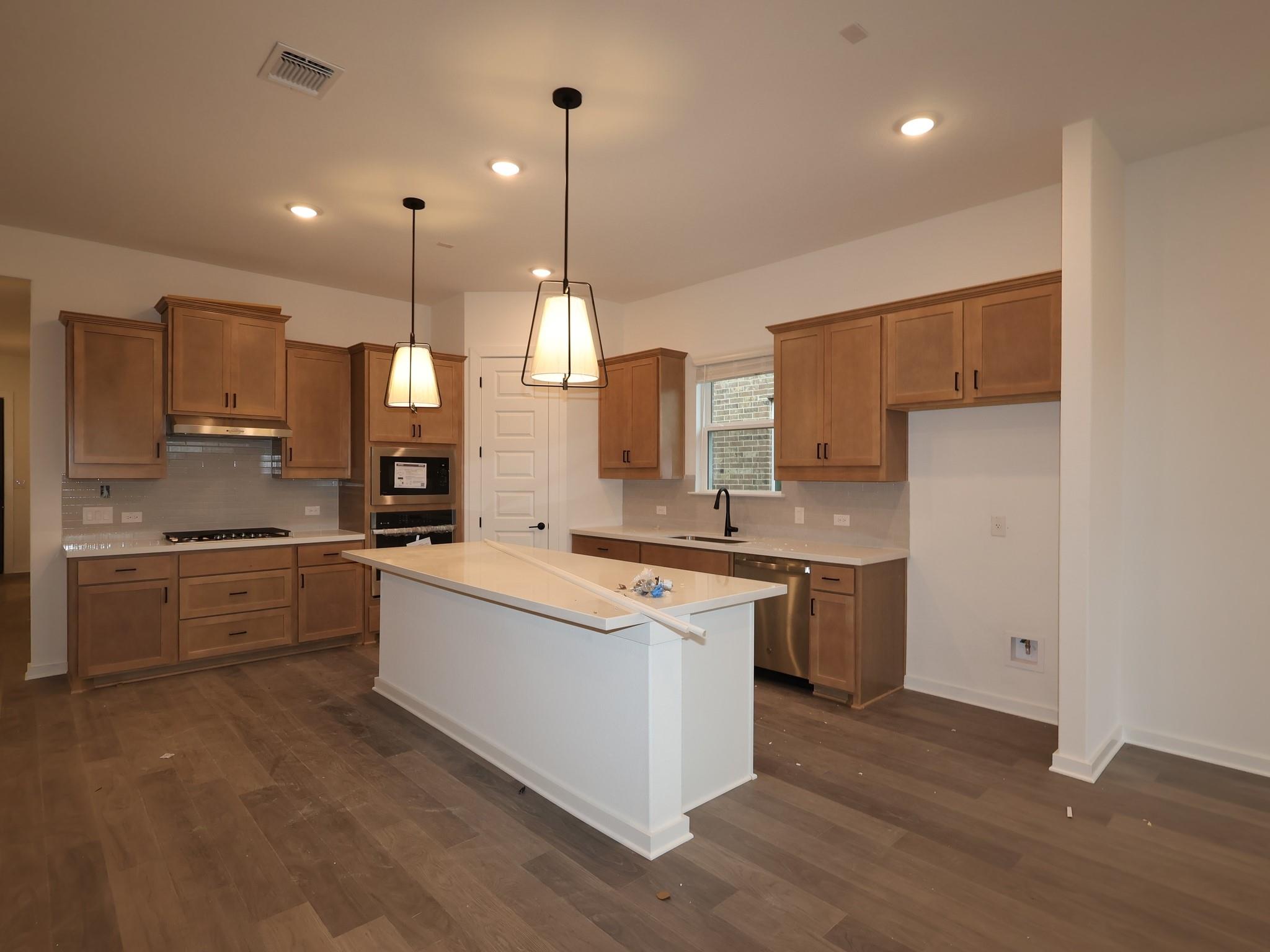 394 Bishop Wood Rd, Dripping Springs, TX 78620