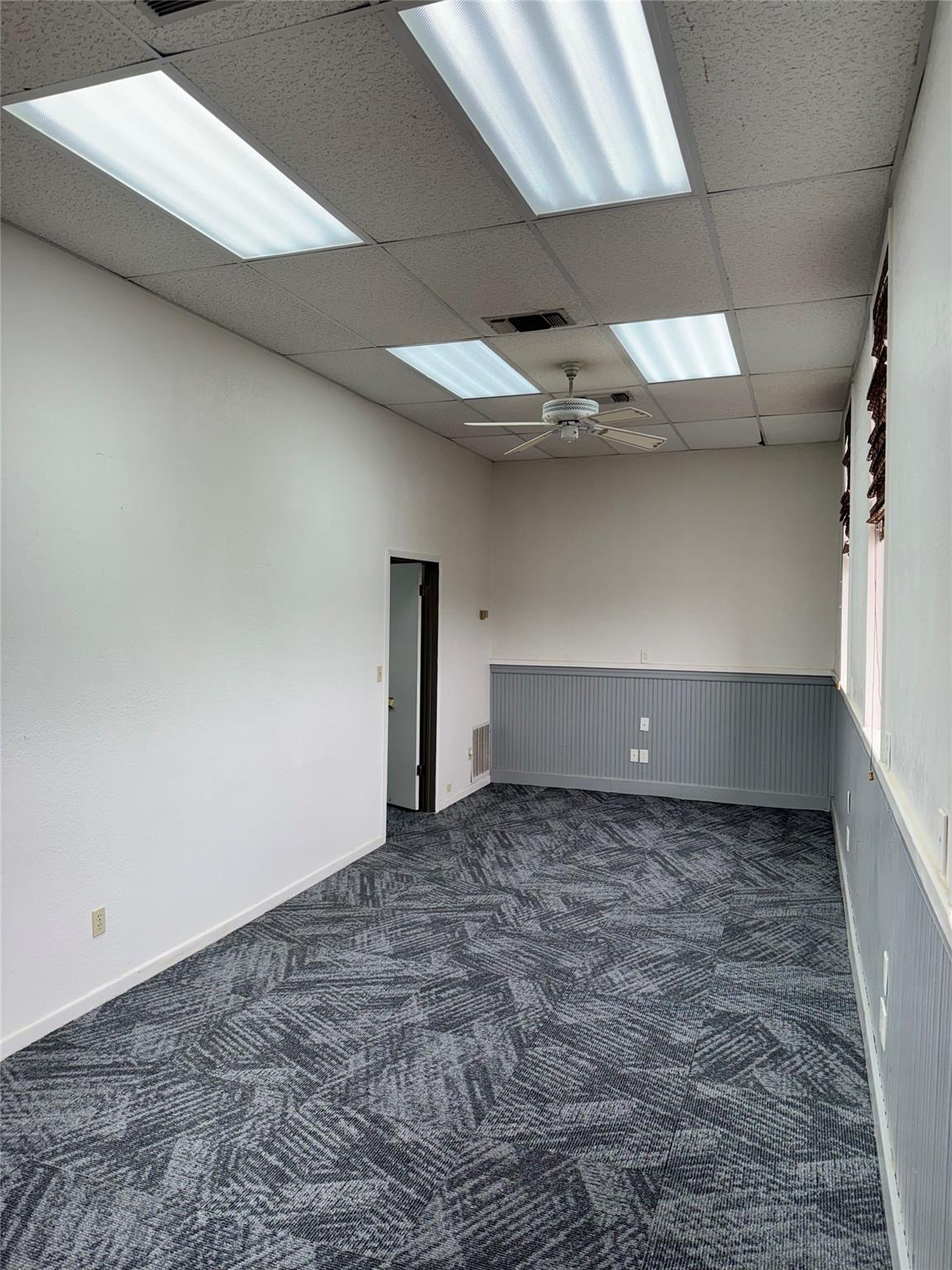 300 N US Highway 281 St, Marble Falls, TX 78654