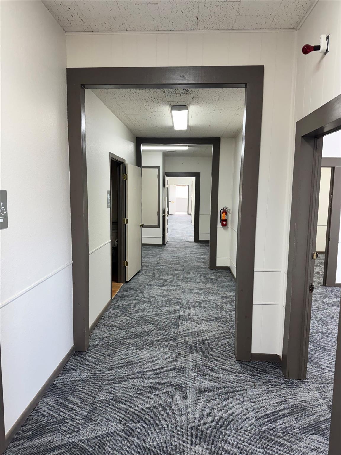 300 N US Highway 281 St, Marble Falls, TX 78654