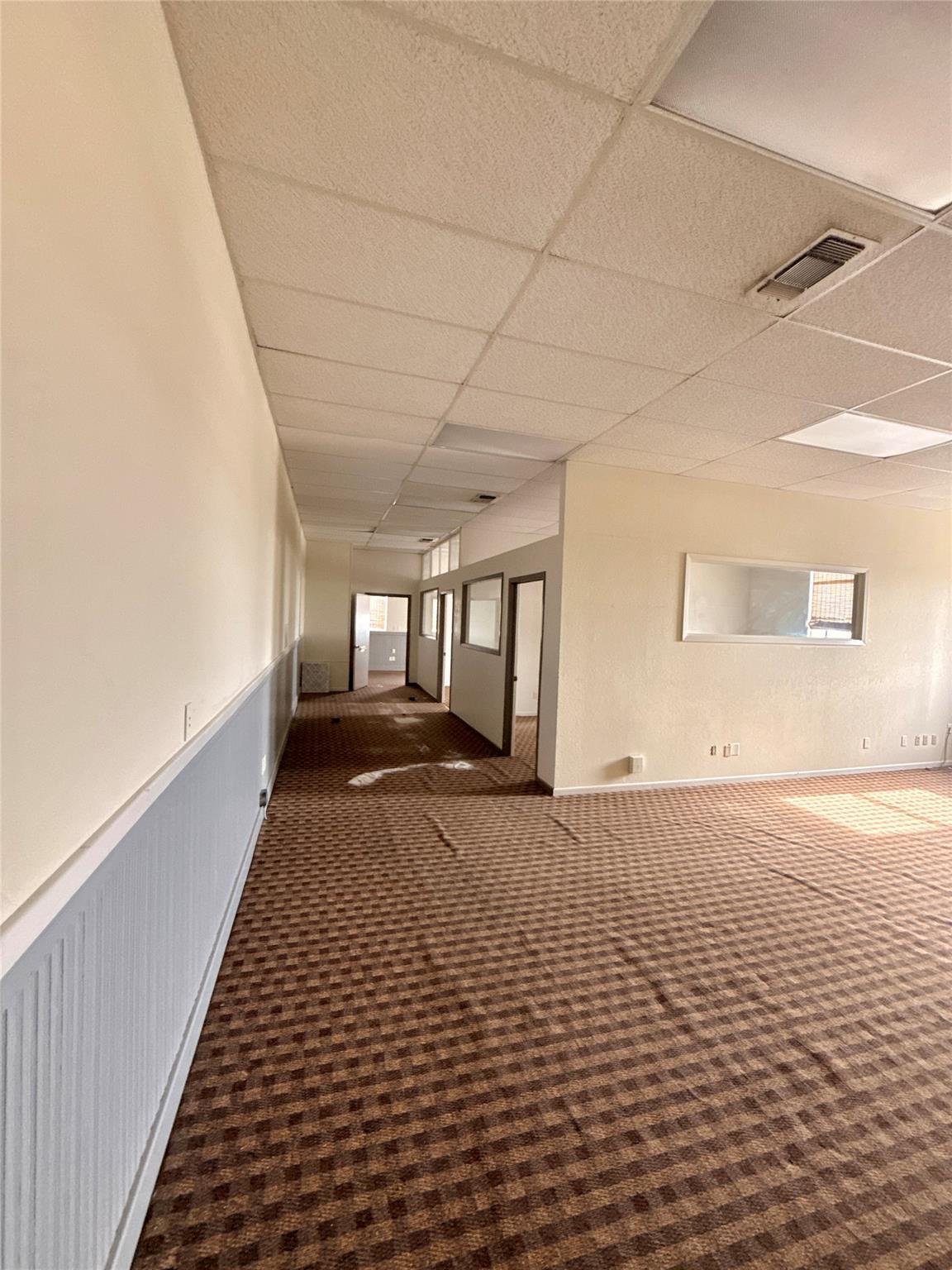 300 N US Highway 281 St, Marble Falls, TX 78654