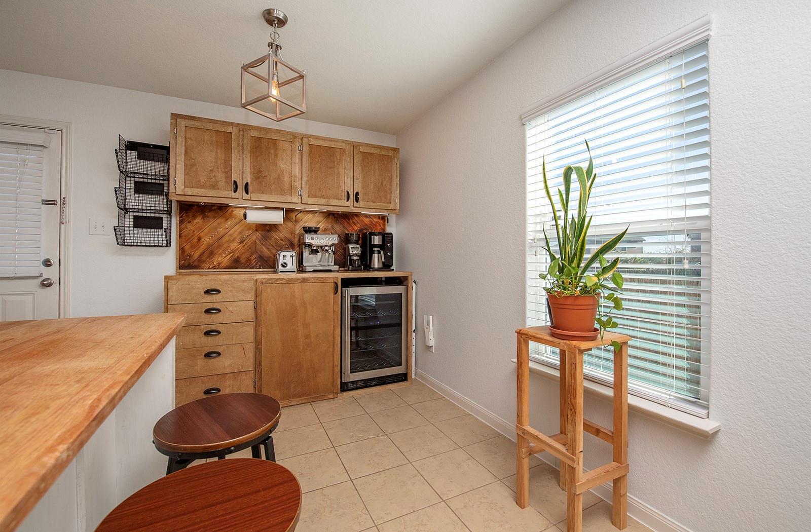 216 Millers Loop, Jarrell, TX 76537