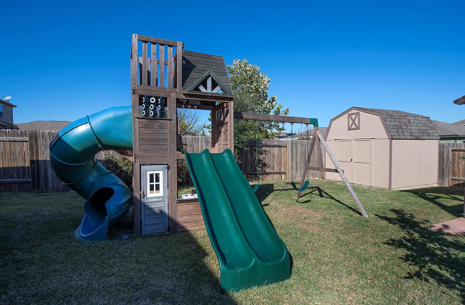 216 Millers Loop, Jarrell, TX 76537