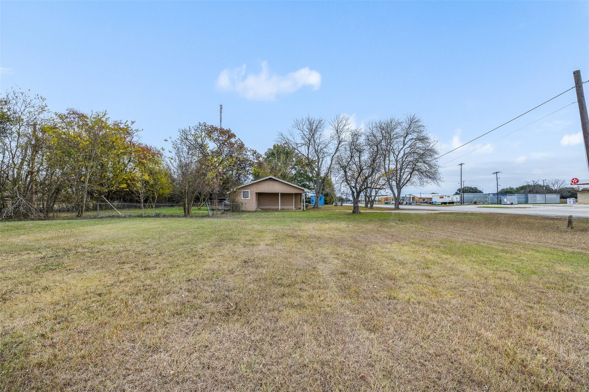 8850 N Highway 77 Highway, Lexington, TX 78947
