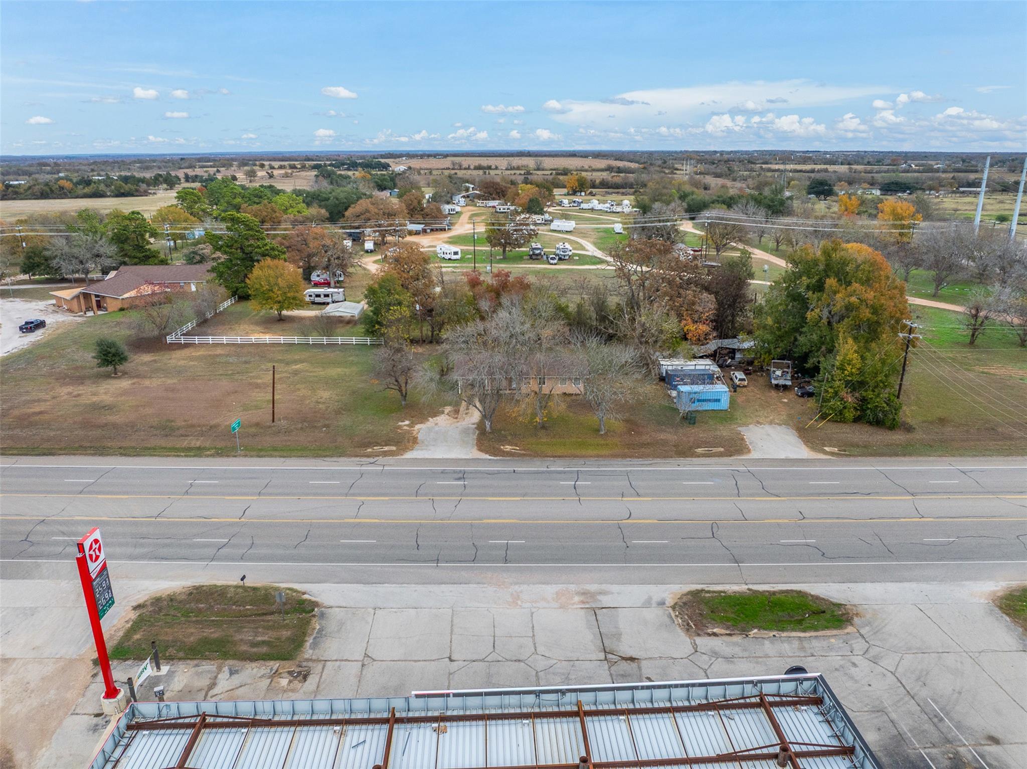 8850 N Highway 77 Highway, Lexington, TX 78947