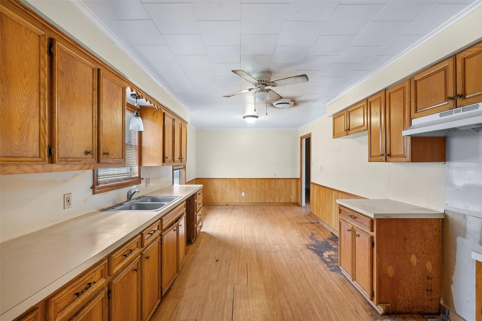 8850 N Highway 77 Highway, Lexington, TX 78947