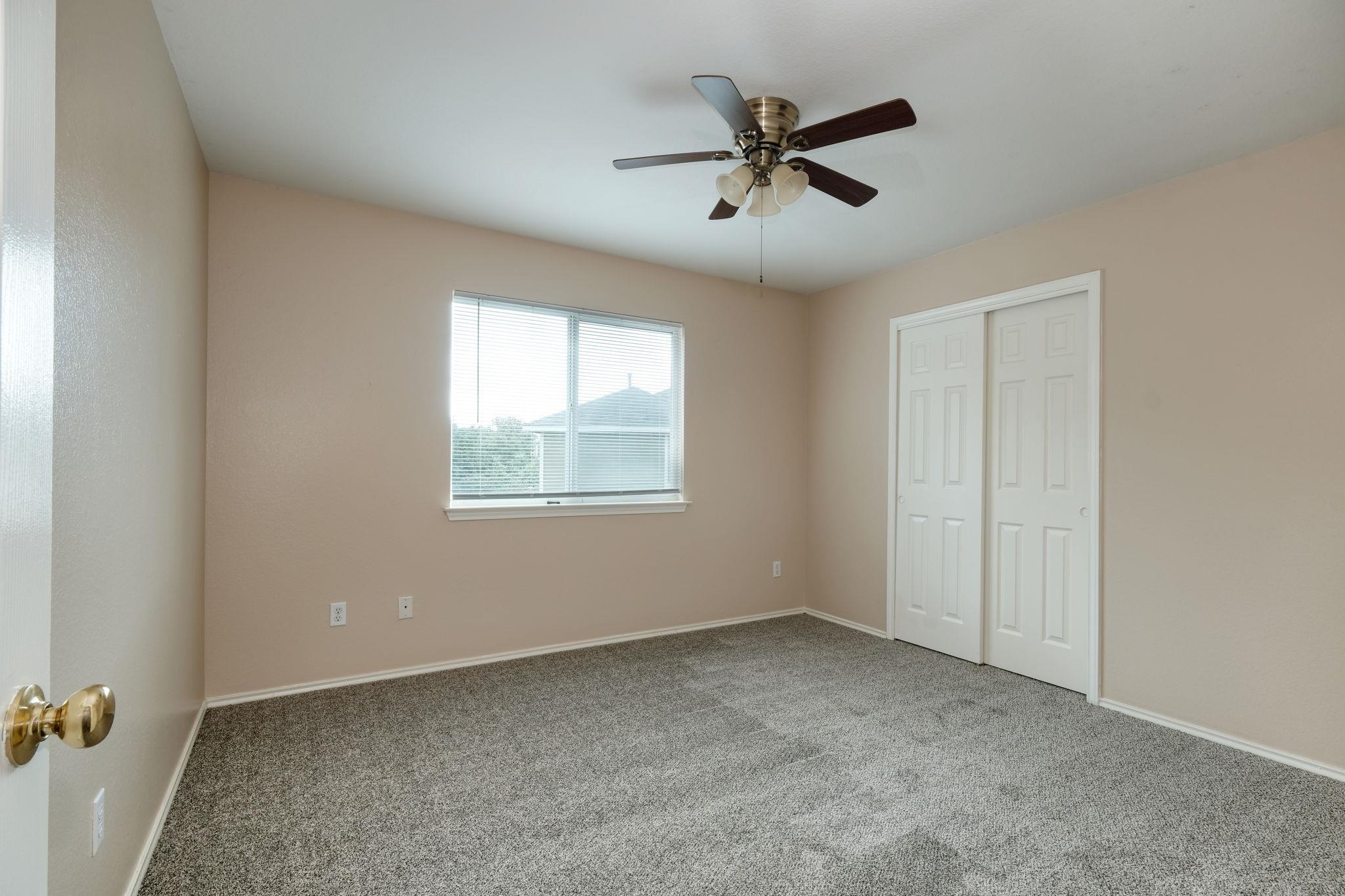 116 Rio Grande Dr, Kyle, TX 78640