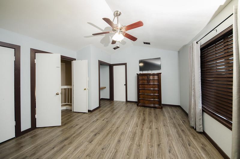 2112 Waterway Bnd, Austin, TX 78728