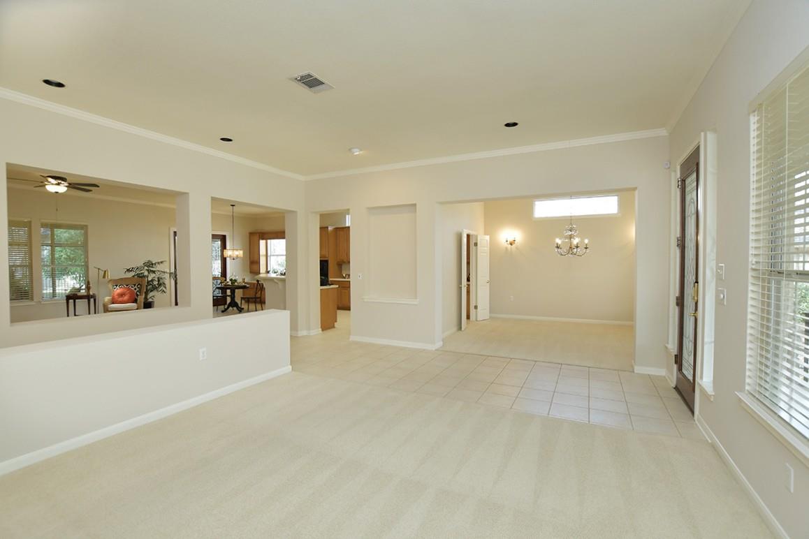 226 Whispering Wind Dr, Georgetown, TX 78633