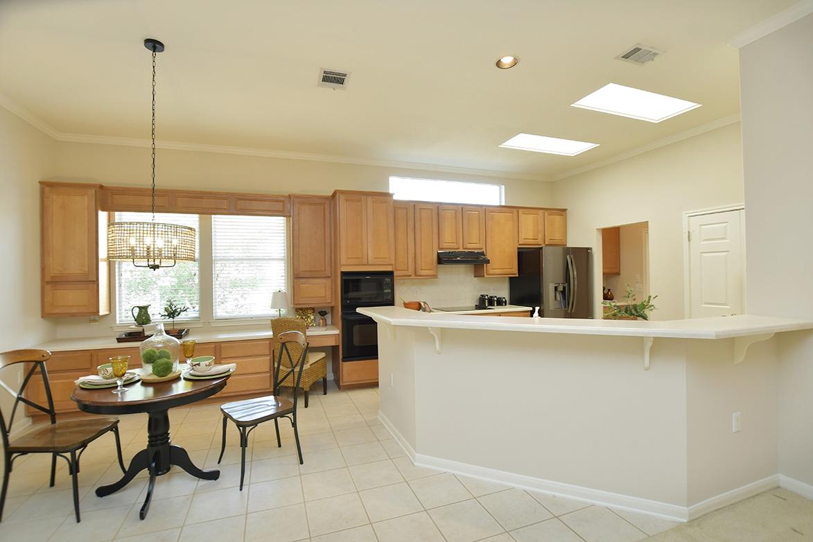 226 Whispering Wind Dr, Georgetown, TX 78633