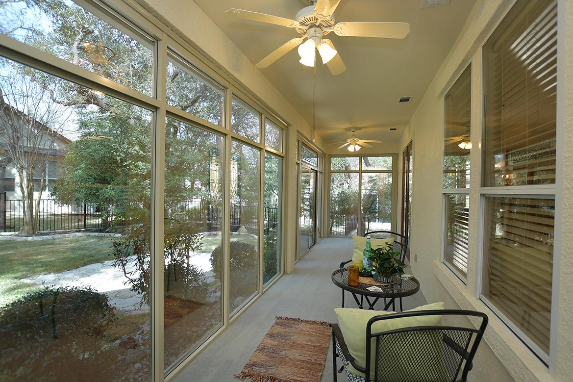 226 Whispering Wind Dr, Georgetown, TX 78633