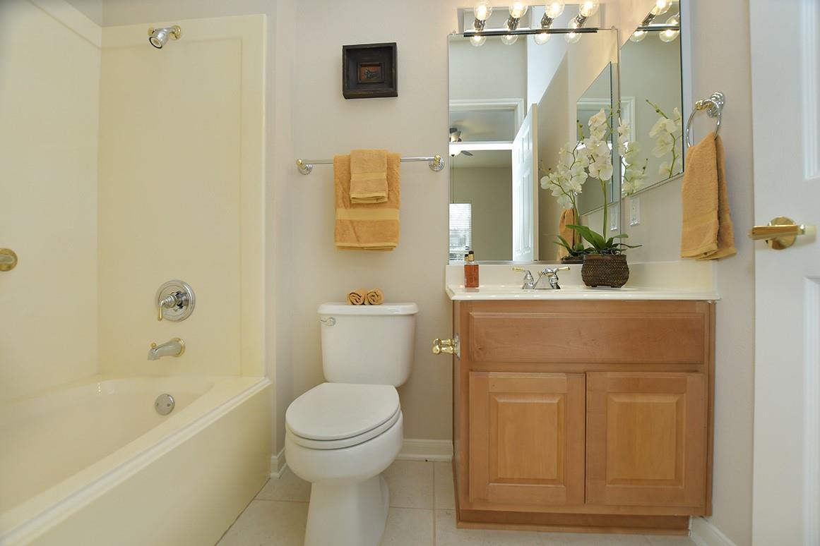 226 Whispering Wind Dr, Georgetown, TX 78633