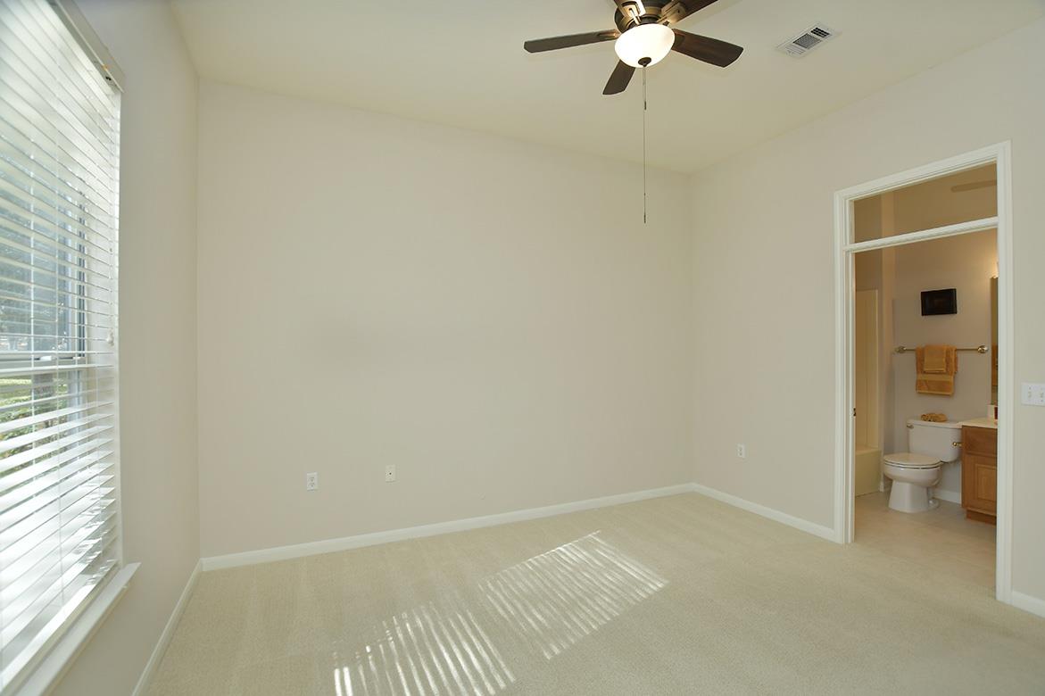 226 Whispering Wind Dr, Georgetown, TX 78633