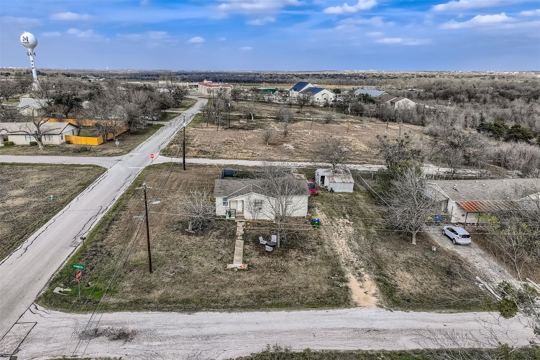 301 E Townes St, Manor, TX 78653