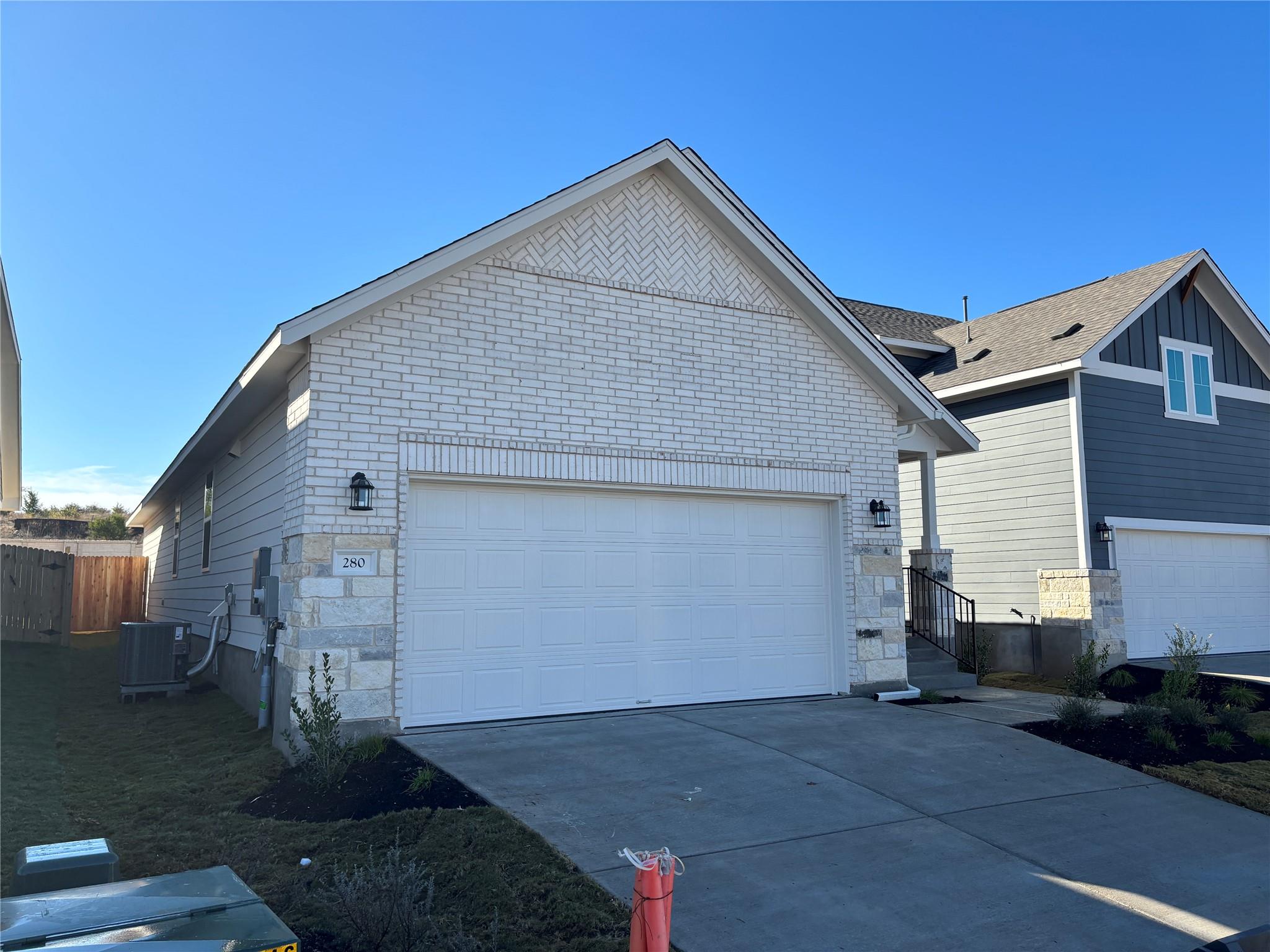 280 Ranier Way, Dripping Springs, TX 78620