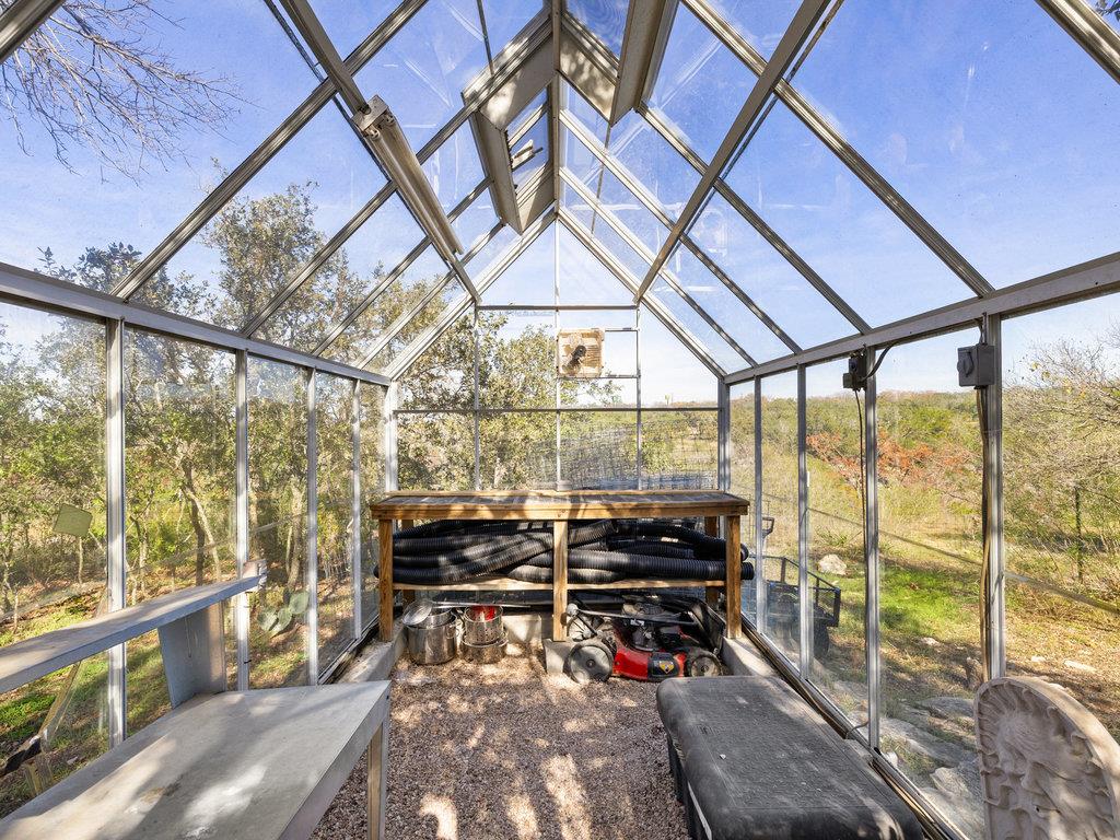 4200 Cypress Canyon Trl, Spicewood, TX 78669