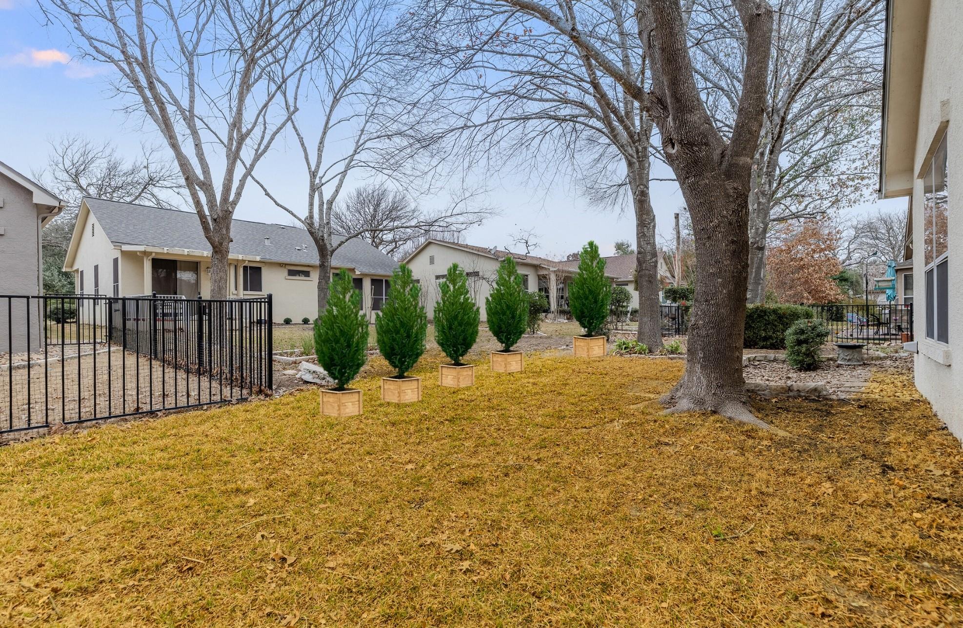 216 Whispering Wind Dr, Georgetown, TX 78633